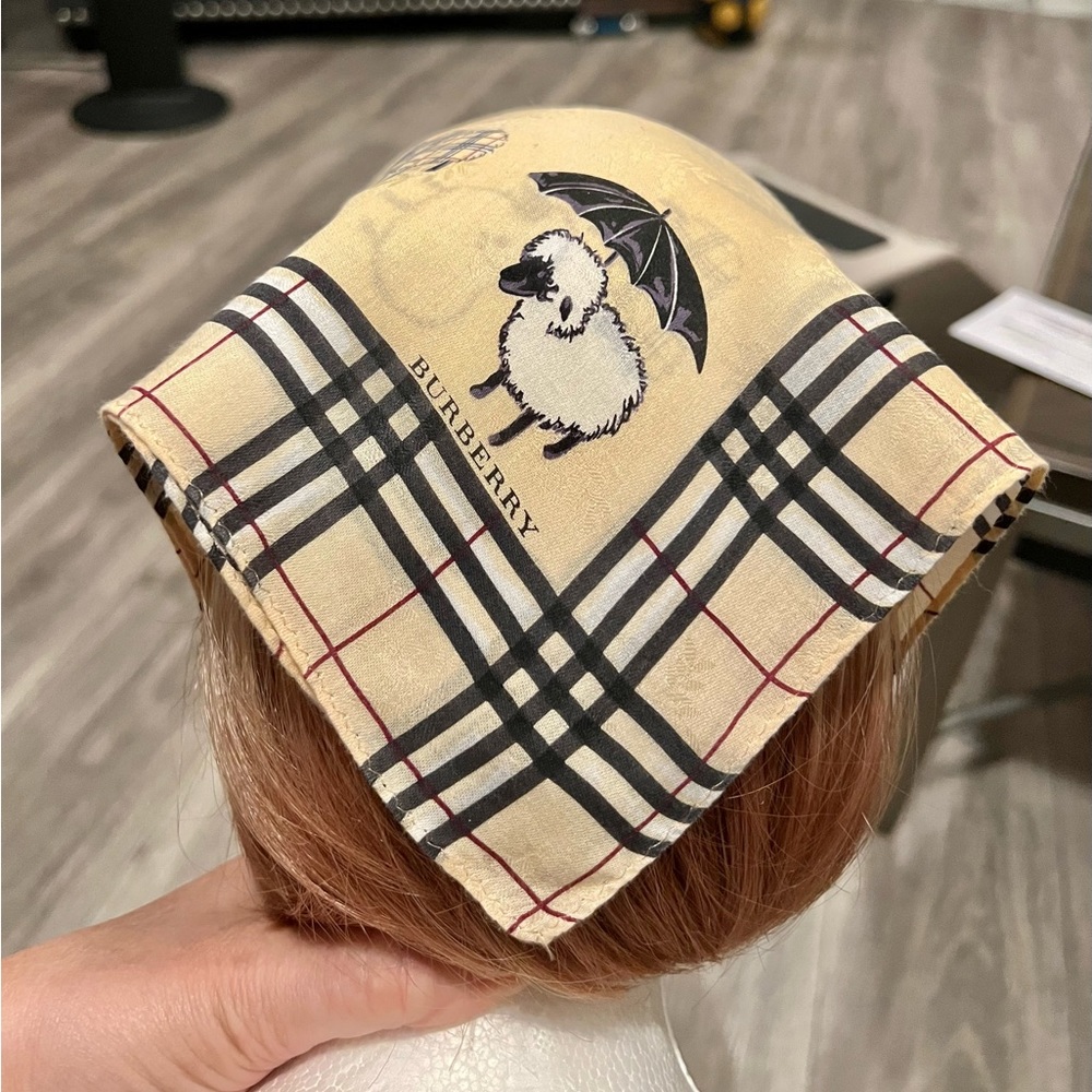 FREE Burberry story scarf with $400 purchase. I used 1x dry cleaned.rating 8/10.